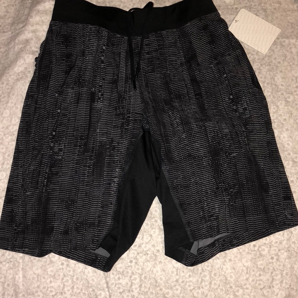 Men’s Lululemon Shorts NWT